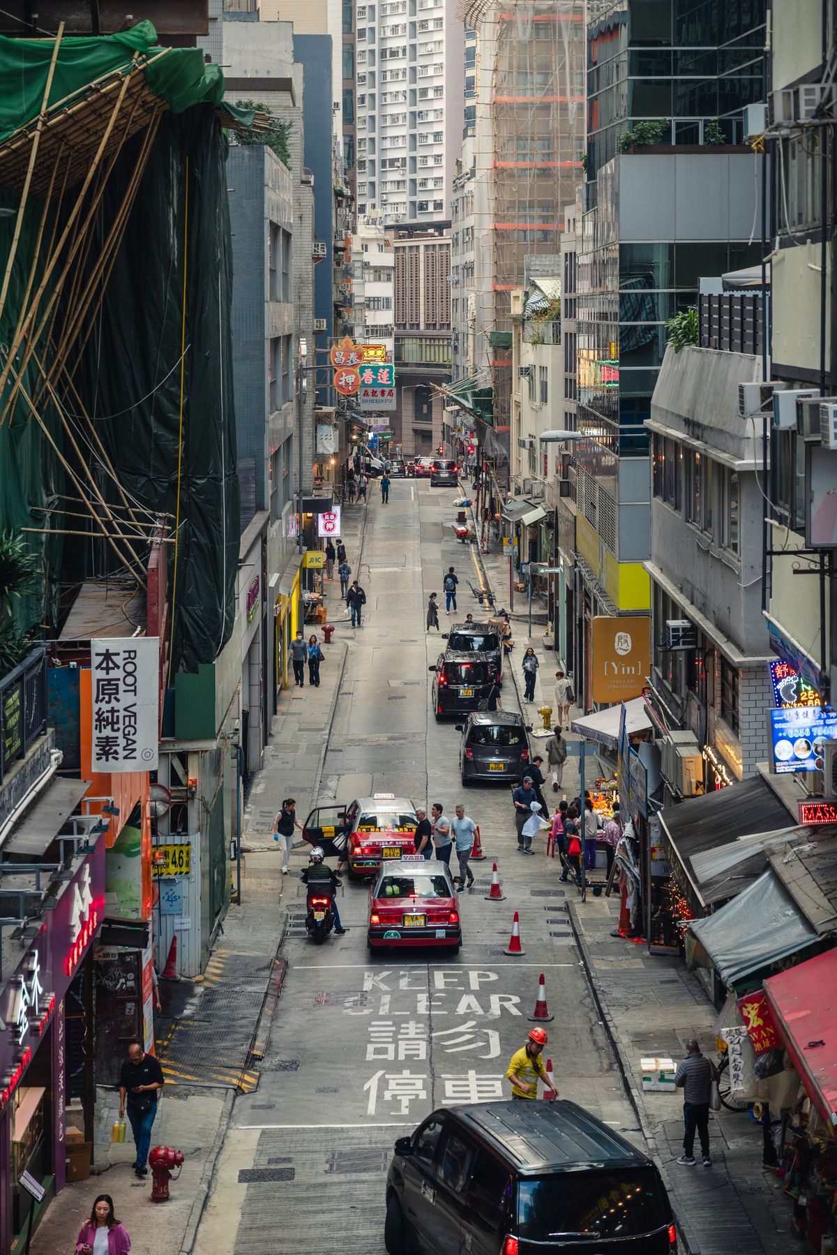 Bustling street scene in Central Hong Kong — the city where wife cake became a bakery staple